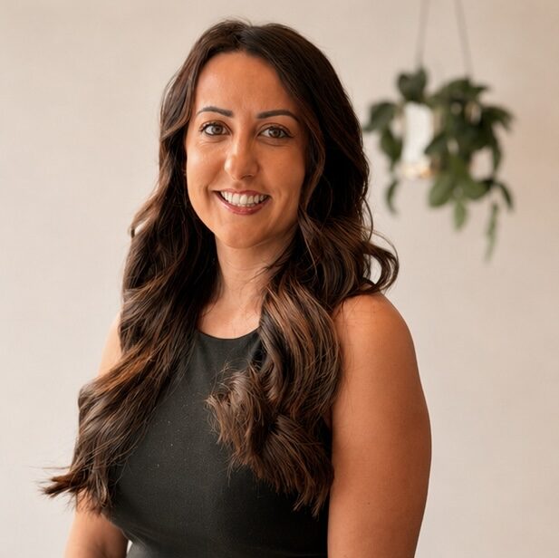 Laura, Salon Owner